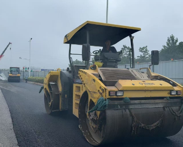 郑州新乡沥青路面雨期施工技术要点