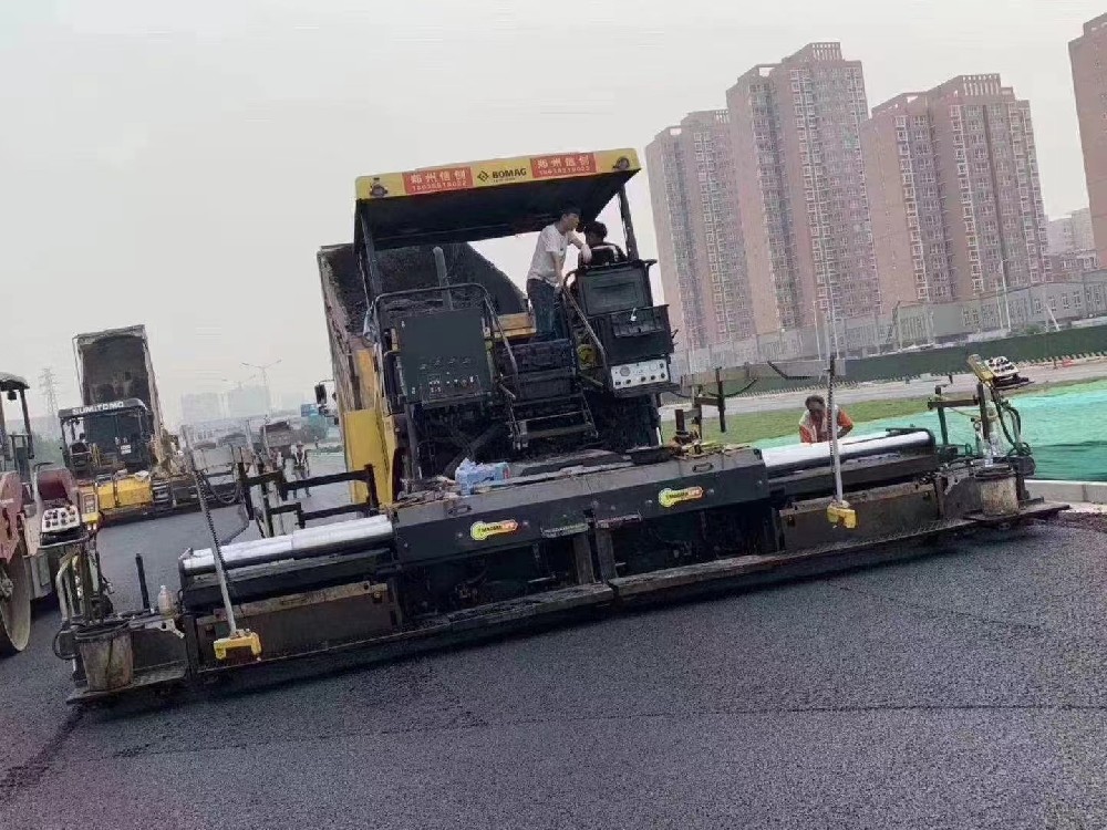 新乡SBS改性沥青混凝土特点