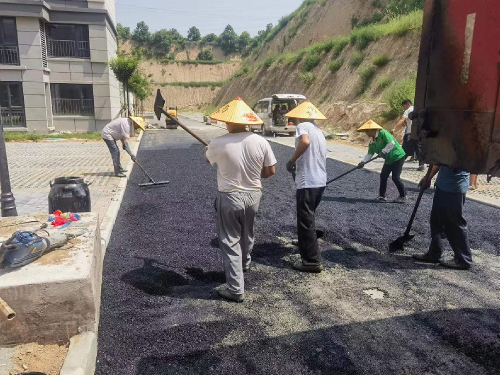 新乡沥青路面的施工步骤