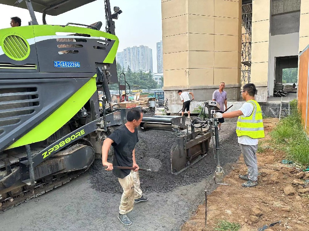 新乡透水沥青混凝土对比分析