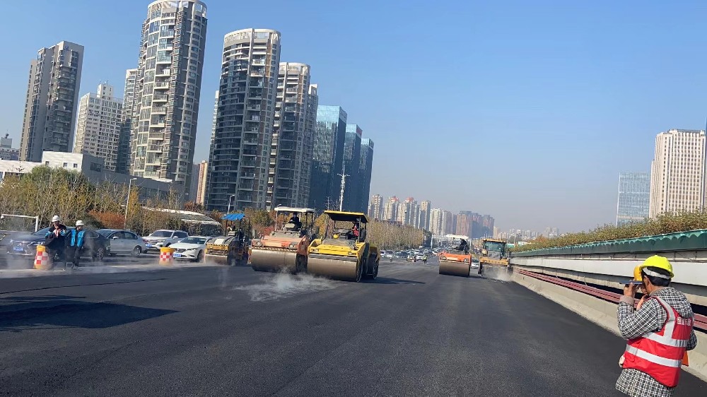 新乡AC-13C细粒式改性沥青混凝土
