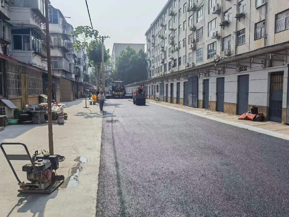 新乡道路冷补沥青混合料的特点