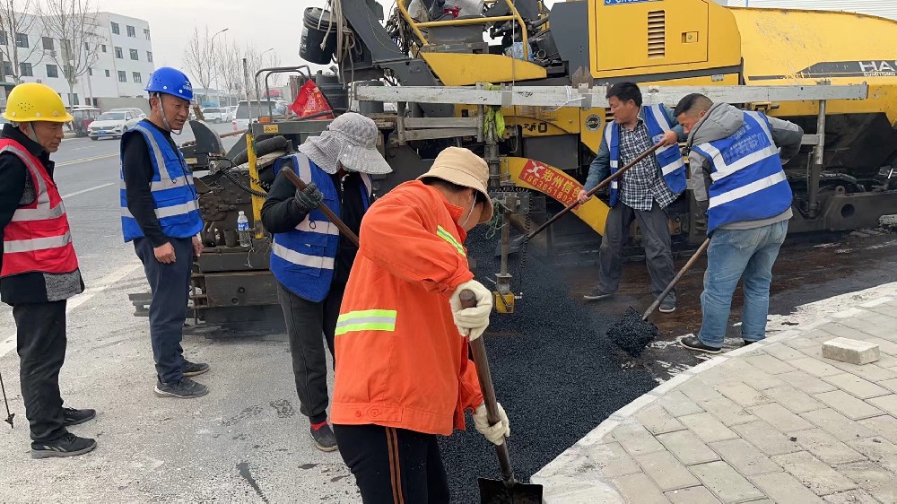 新乡沥青贯入式面层