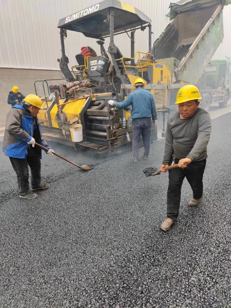 新乡沥青混凝土路面工程摊铺施工要求