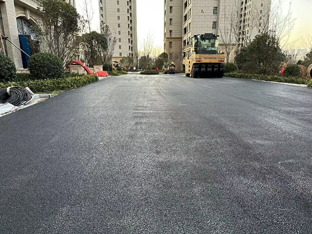 新乡沥青路面修补施工