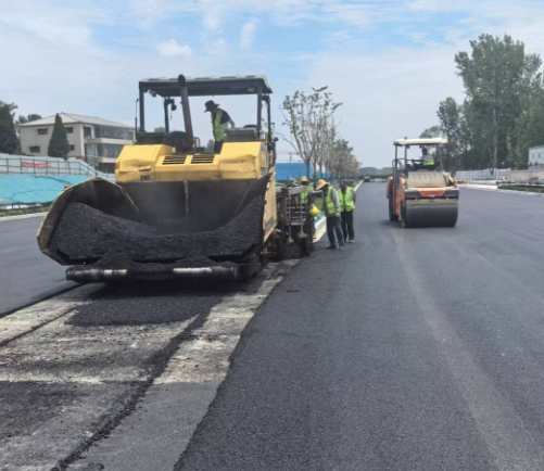应急抢修快速响应,为道路畅通保驾护